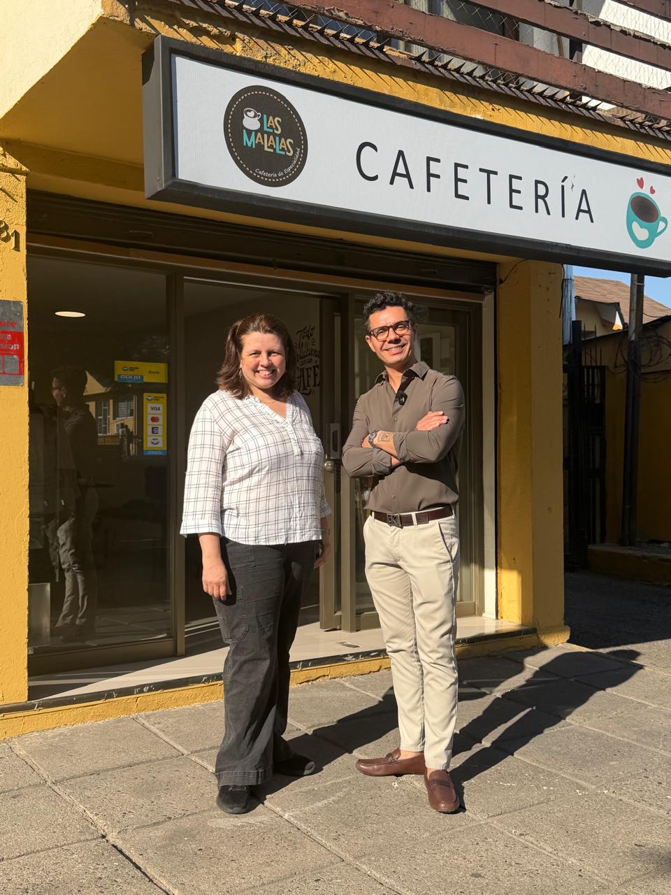 Cafetería abierta y operativa tras la asesoría de Oscar Riguer — resultado del acompañamiento